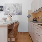 2 Bedroom Stunning In * Povljana