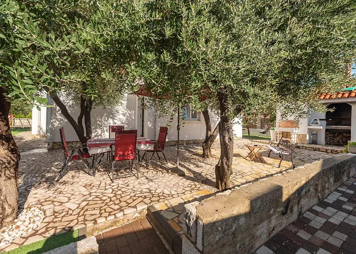 2 Bedroom Amazing In *