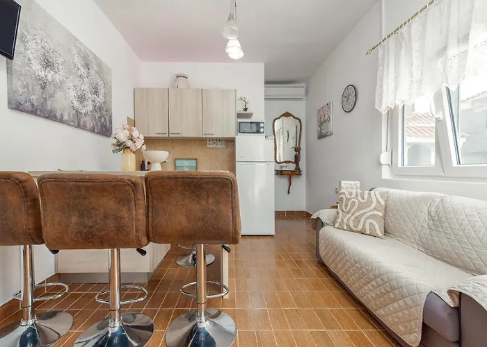 Apartman 2 Bedroom Amazing In *